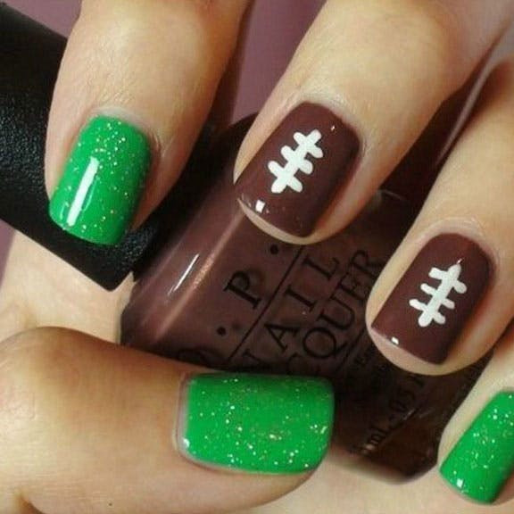 Super Bowl Nail Designs
 11 Nail Art Designs to Rock on Super Bowl Sunday