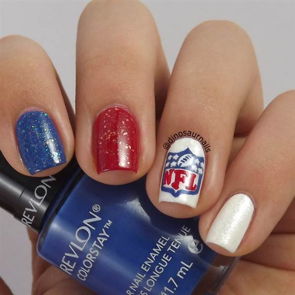 Super Bowl Nail Designs
 Super Bowl nail art for Seahawks and Patriots fans TODAY