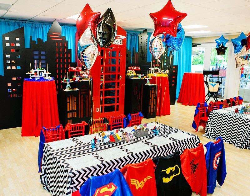 Superhero Birthday Party Decorations
 Amazing "Calling All Superheroes" Birthday Party