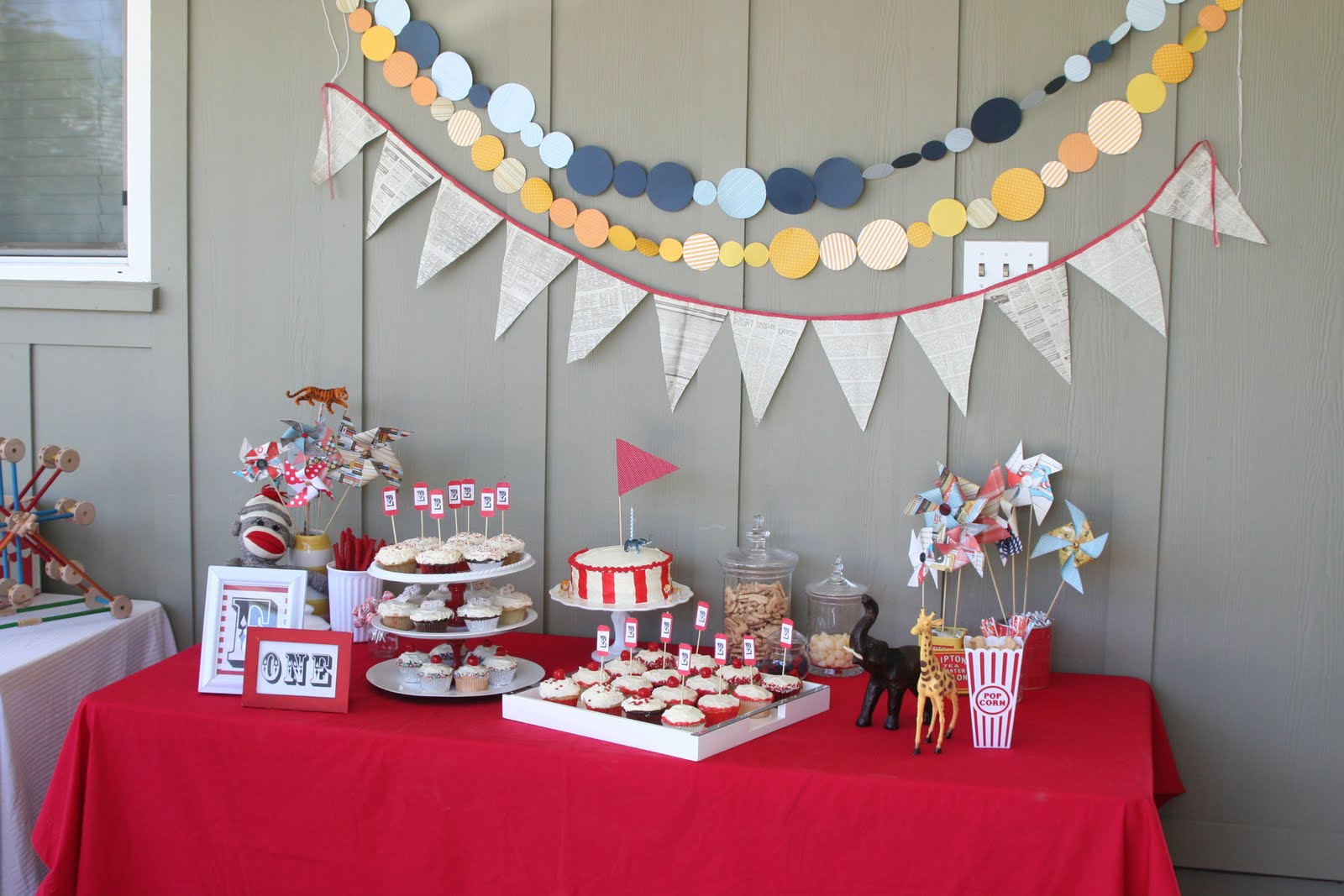 Table Decorations For Birthday Party
 30 Wonderful Birthday Party Decoration ideas 2015