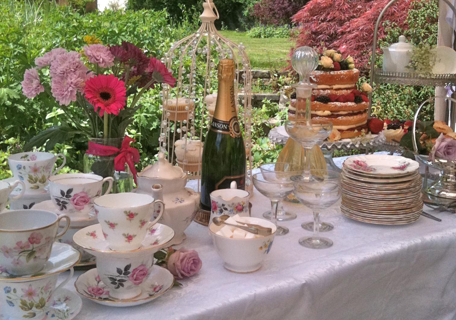 Tea Party At Home Ideas
 Vintage Tea Party the Way You Want it to Have