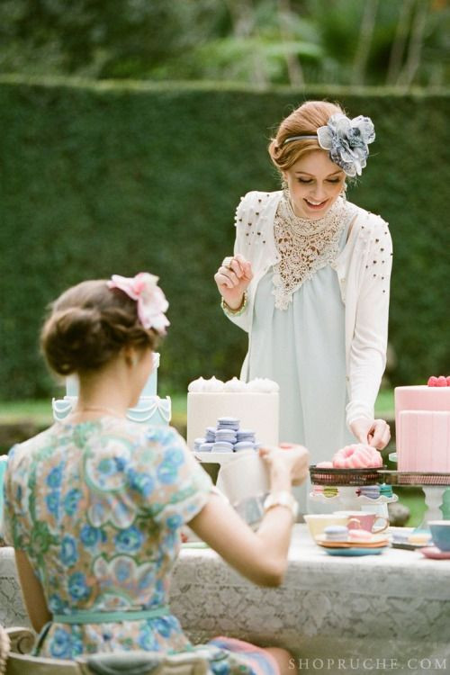 Tea Party Dress Ideas
 13 Perfectly Dreamy Afternoon Tea Party Ideas