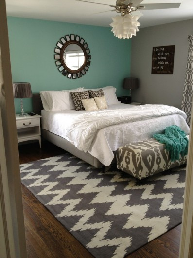 Teal Accent Wall Bedroom
 A Stenciled Accent Wall Adds Interest