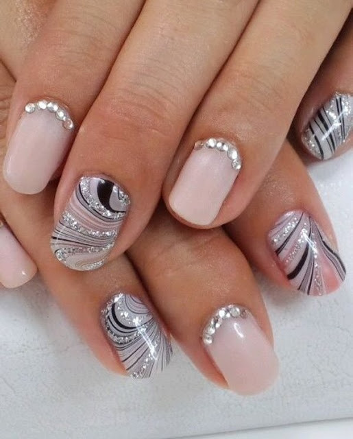 Temporary Nails For A Wedding
 Latest Gorgeous Wedding Fake Nail Designs for Brides