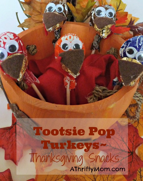 Thanksgiving Gifts For Kids
 Ve able Turkey Cups Healthy Snack Ideas for Kids Fall