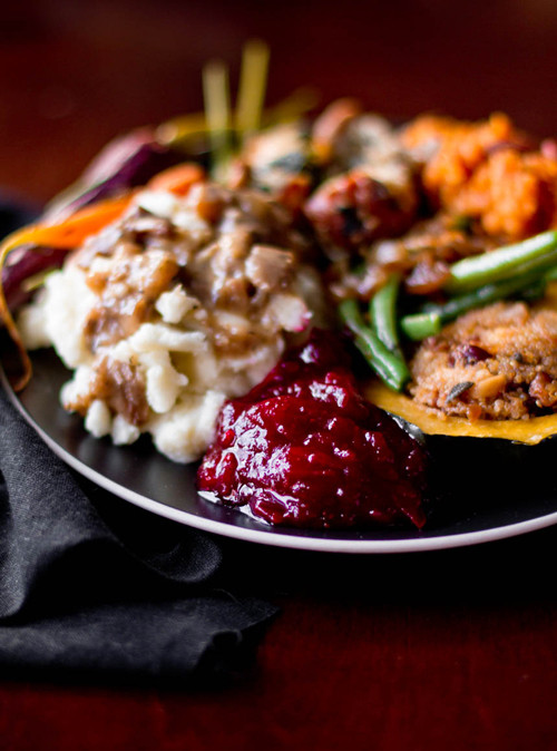 Thanksgiving Main Dishes Not Turkey
 A Ve arian Thanksgiving Menu
