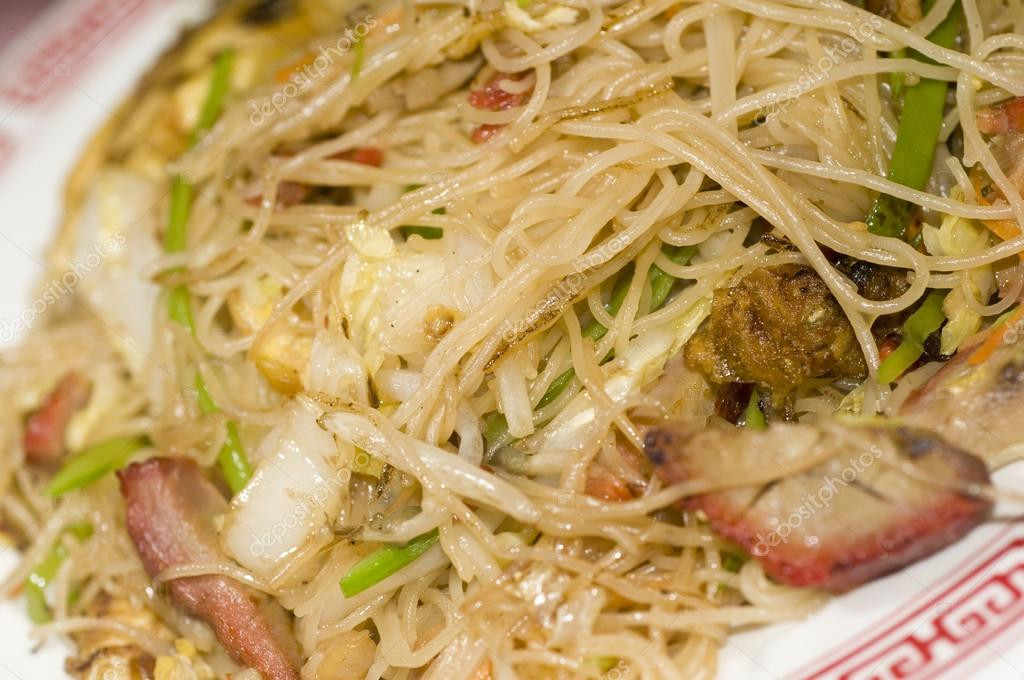 Thin Chinese Noodles
 Chinese thin rice noodles flat with sliced roast pork