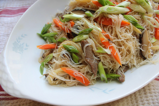 Thin Chinese Noodles
 Taiwanese Pan Fried Rice Noodles Recipe