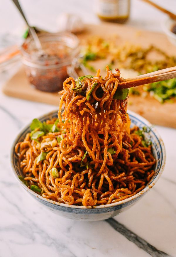 Thin Chinese Noodles
 Hot Dry Noodles Re Gan Mian 热干面 Recipe
