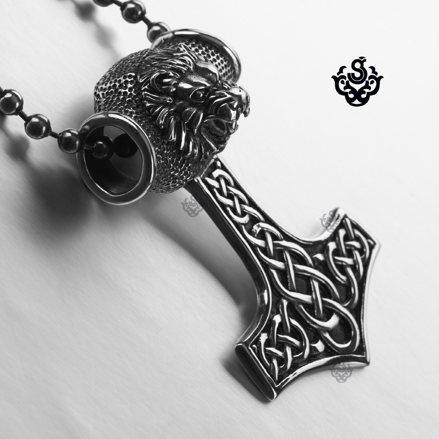 Thor's Hammer Necklace
 Silver Thor s Hammer pendant stainless steel lion head