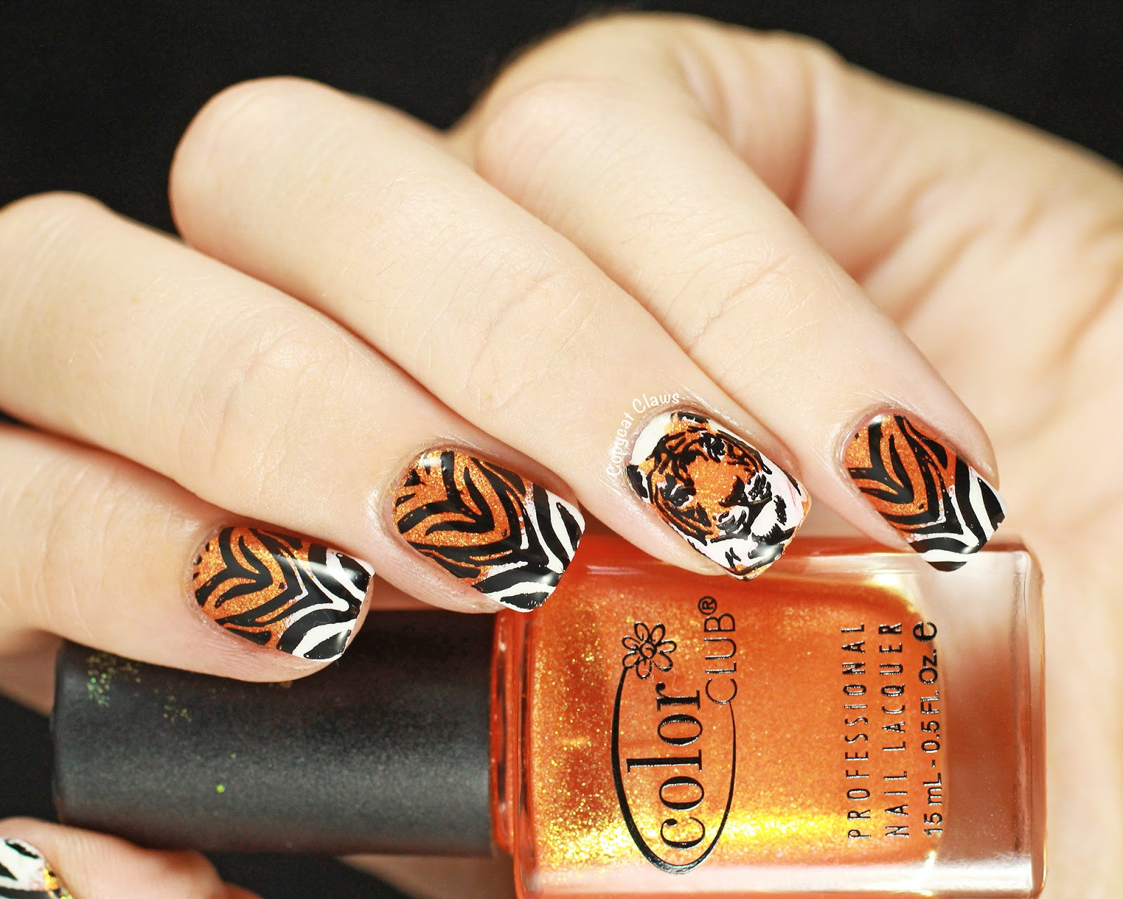 Tiger Nail Art
 Copycat Claws Sunday Stamping Tiger Nails