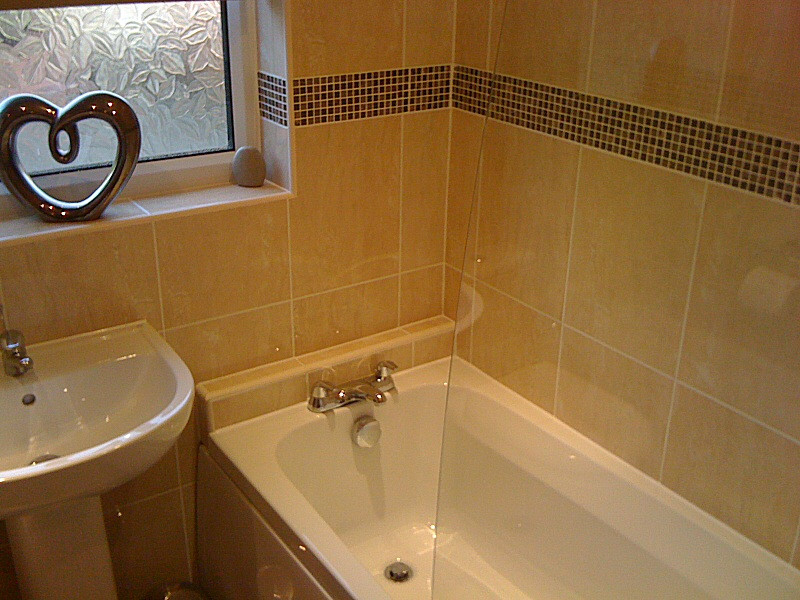 Tile Borders For Bathrooms
 Bahtroom Fancy Bathroom Tile Border Application For
