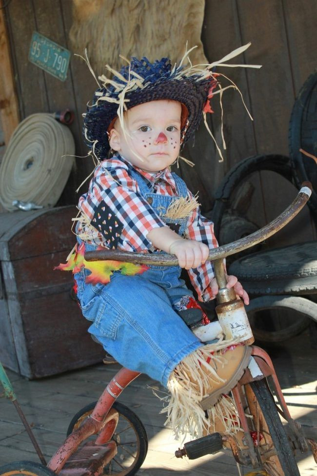 Toddler Scarecrow Costume DIY
 Faschingskostüme für Kinder vogelscheuche kleiner junge