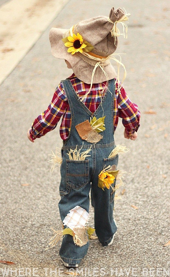 Toddler Scarecrow Costume DIY
 Easy & Adorable DIY Scarecrow Costume