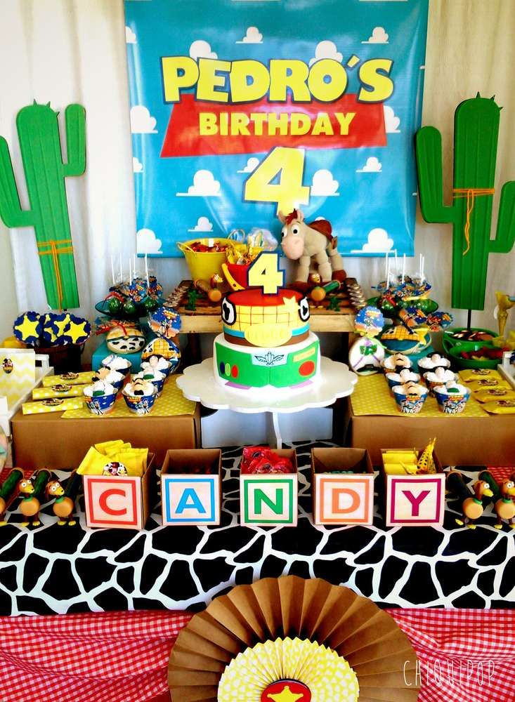 Toy Story Birthday Decorations
 Check out this awesome Toy Story birthday party The