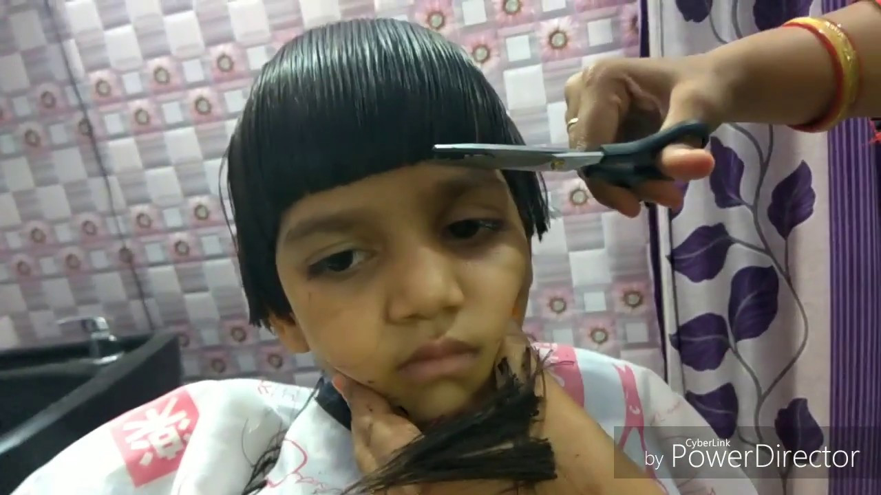 Trimming Baby Hair
 Baby Rasna Cut Hindi 