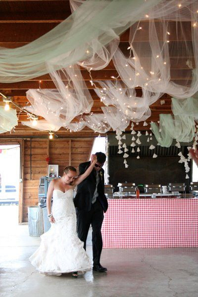 Tulle And Lights Wedding Decor
 1000 images about Tulle Wedding Decorations on Pinterest