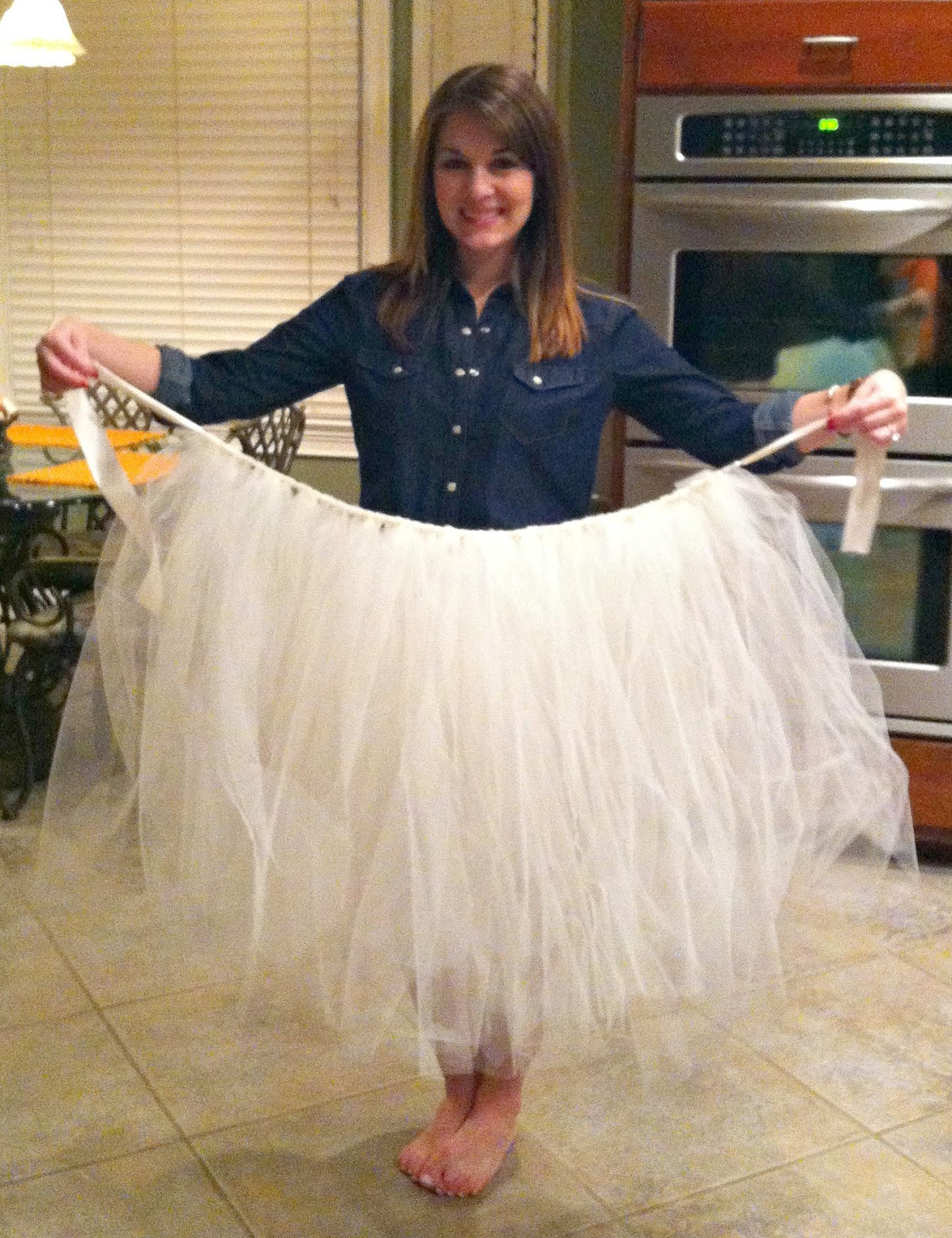Tutu For Adults DIY
 Living Easy Tulle Skirt