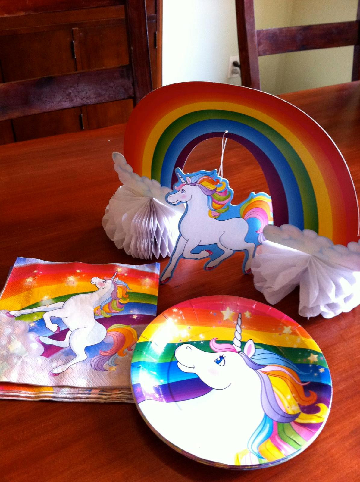 Unicorn Rainbow Party Ideas
 Rainbow Unicorns Rainbow Unicorns