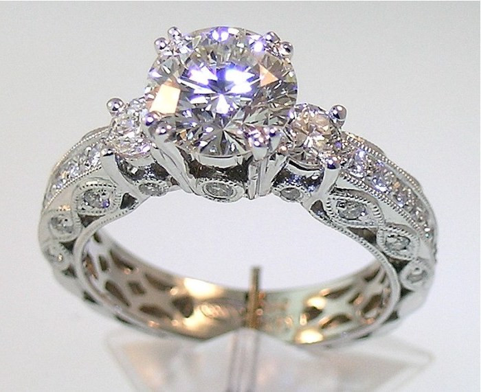 Unique Diamond Engagement Rings
 1001 ideas for the most unique engagement rings