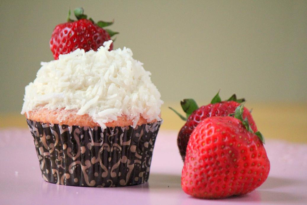Vegan Coconut Cupcakes
 Fresh Strawberry Cupcakes with Vegan Coconut Frosting