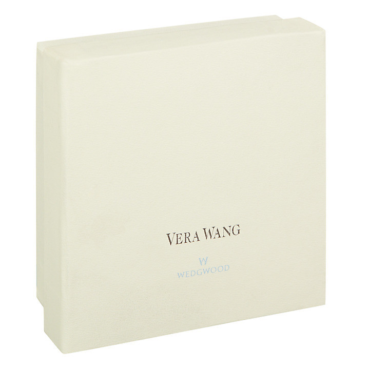 Vera Wang Guest Book For Wedding
 Vera Wang Wedgwood LACE BOUQUET Album Guest Book