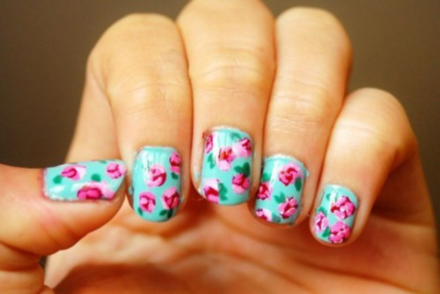 Vintage Nail Designs
 21 Vintage Floral Nail Designs