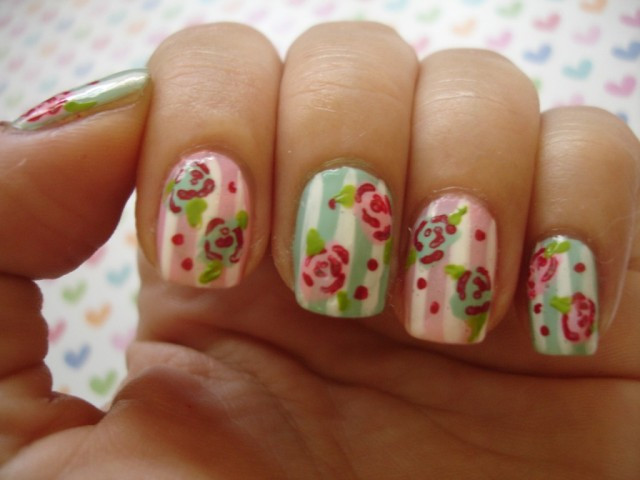 Vintage Nail Designs
 21 Vintage Floral Nail Designs