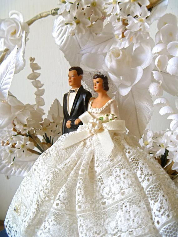 Vintage Wedding Cake Topper
 Vintage 50s Wedding Cake Toppers with Elaborate heart shape