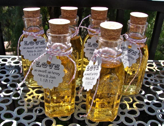 Vintage Wedding Favors
 Vintage Style Honey Bottles With Corks Perfect by