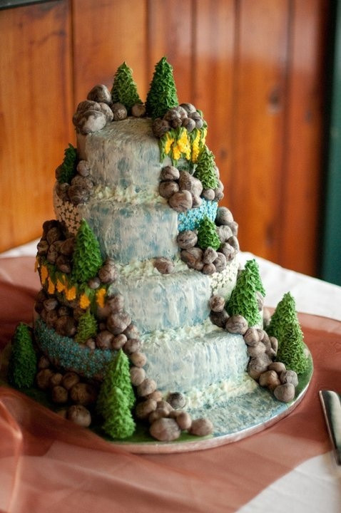 Waterfall Wedding Cakes
 25 best Waterfall Cake images on Pinterest