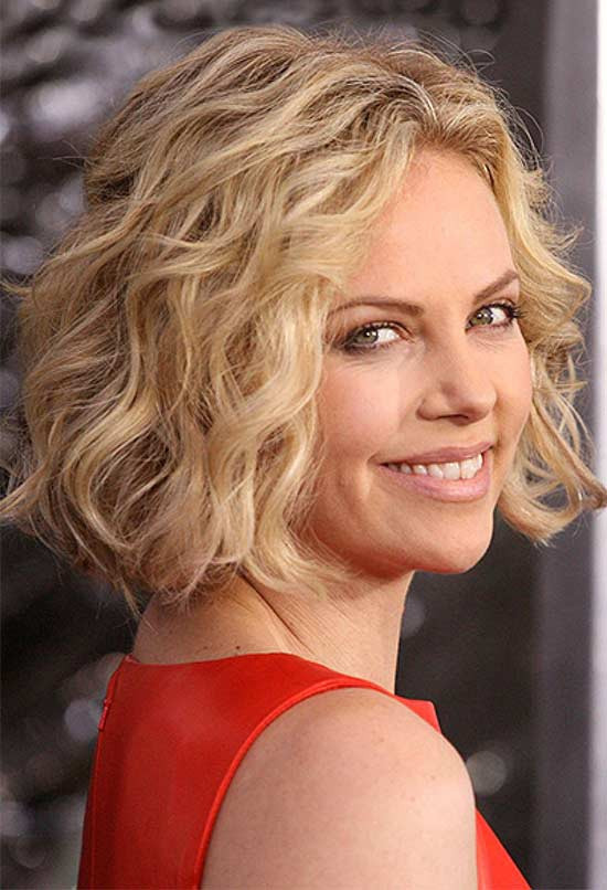 Wavy Bob Haircuts
 18 Best Curly Bob Hairstyles To Inspire You
