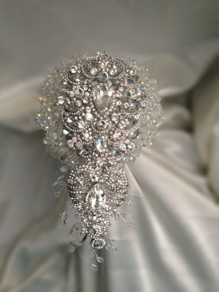 Wedding Brooches
 Crystal Sensational Wedding brides brooch Bouquet made