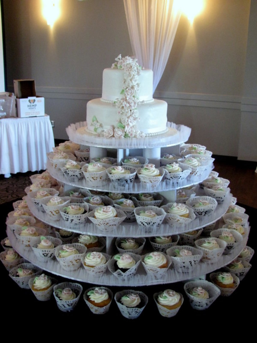 Wedding Cake Cupcake
 2 Tiered Wedding Cake Cupcakes Mini Cakes