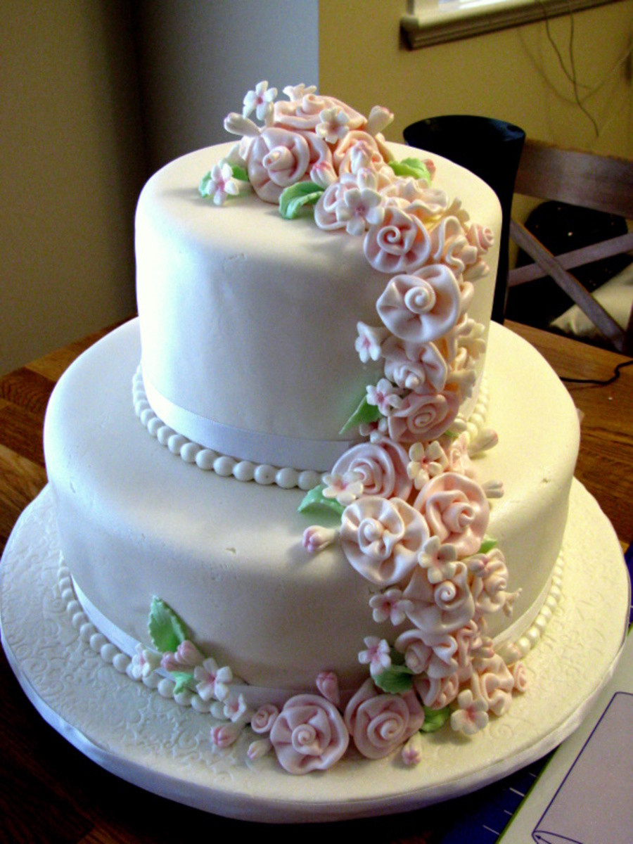 Wedding Cake Recipes For Tiered Cakes
 2 Tiered Wedding Cake Cupcakes Mini Cakes