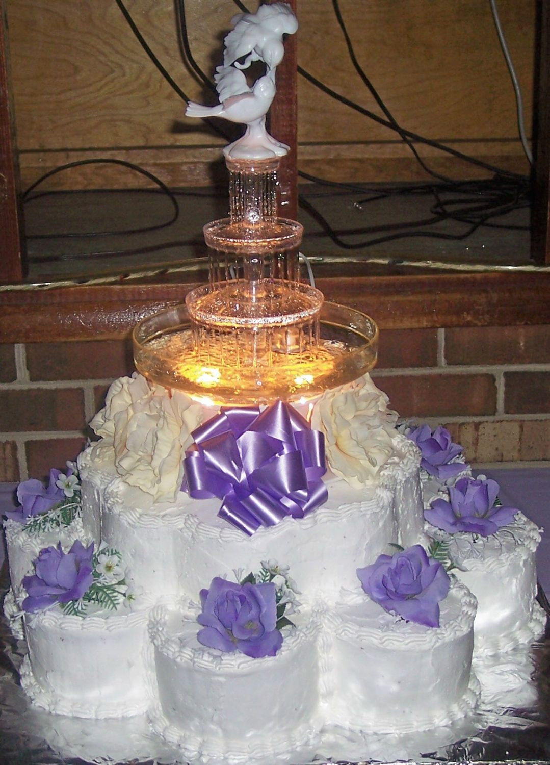 Wedding Cake With Fountain
 Wedding Cakes With Fountains We Need Fun