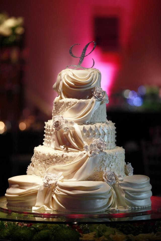 Wedding Cakes Appleton Wi
 1200x1200 linderma