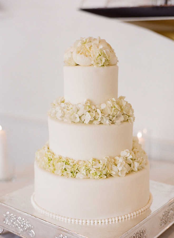 Wedding Cakes Images
 All White Wedding Cakes Belle The Magazine