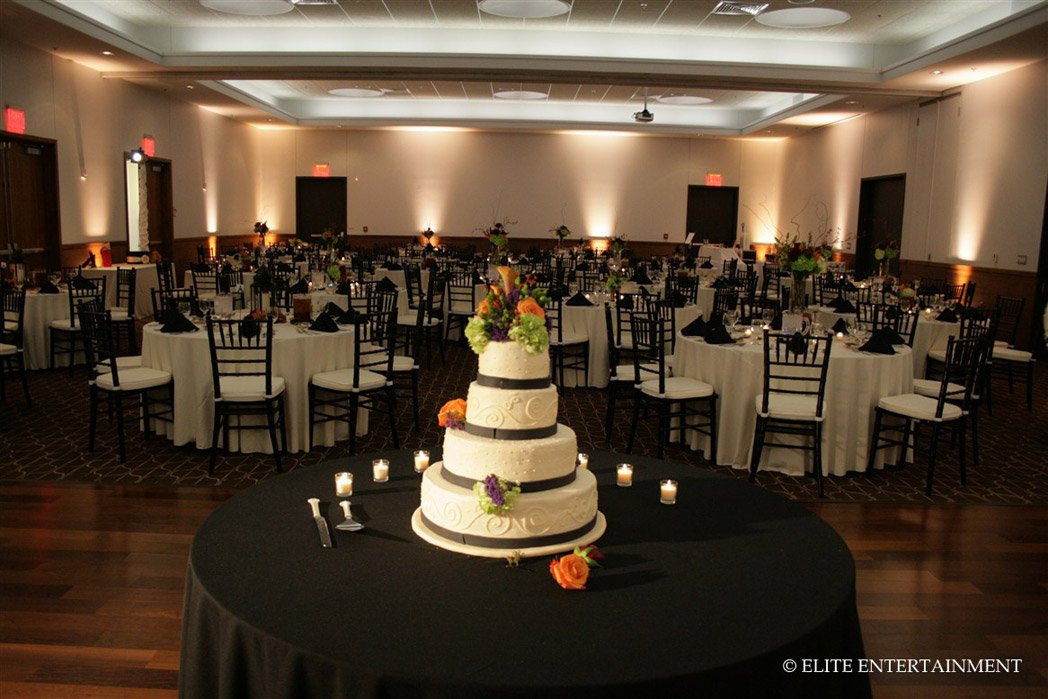 Wedding Cakes Springfield Il
 The Governor s Ballroom The State House Inn Venue