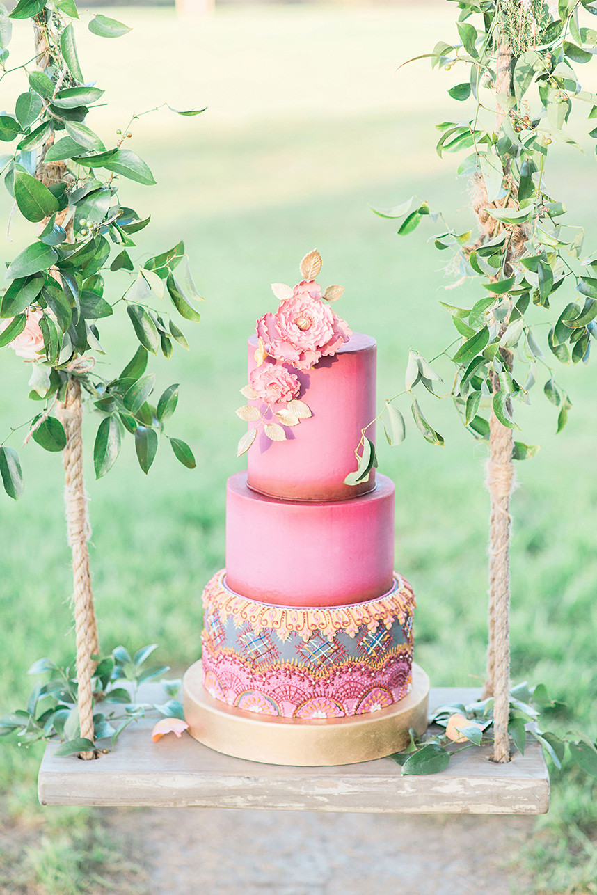 Wedding Cakes Tyler Tx
 Five Florally Adorned Wedding Cakes Your Guests Will Love