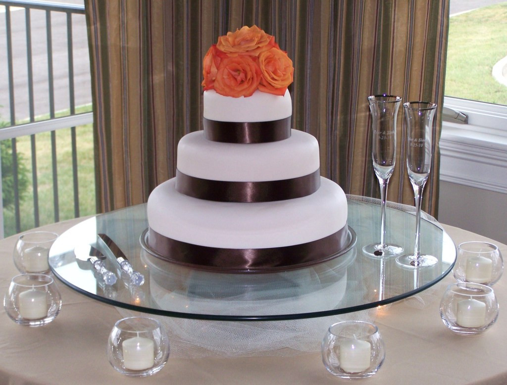 Wedding Cakes Tyler Tx
 Champagne Fondant Wedding Cake