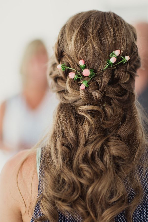 Wedding Down Hairstyles
 gorgeous half up half down wedding hairstyle