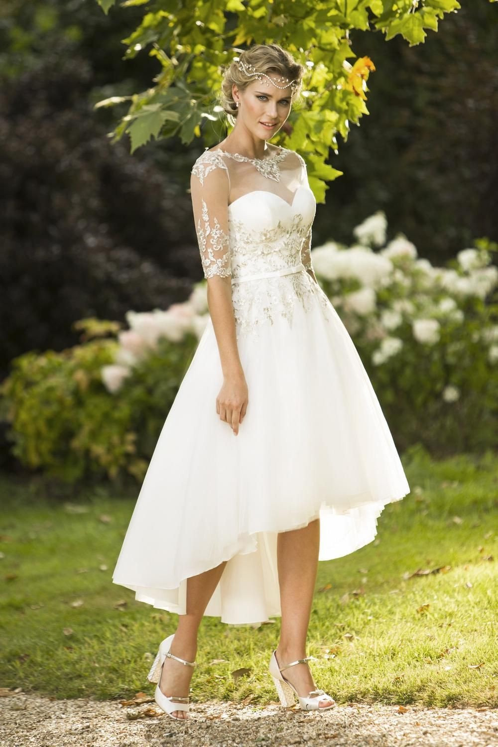 Wedding Dress Styles For Short Brides
 Tea Length Wedding Dresses 50 s Short Wedding Dress