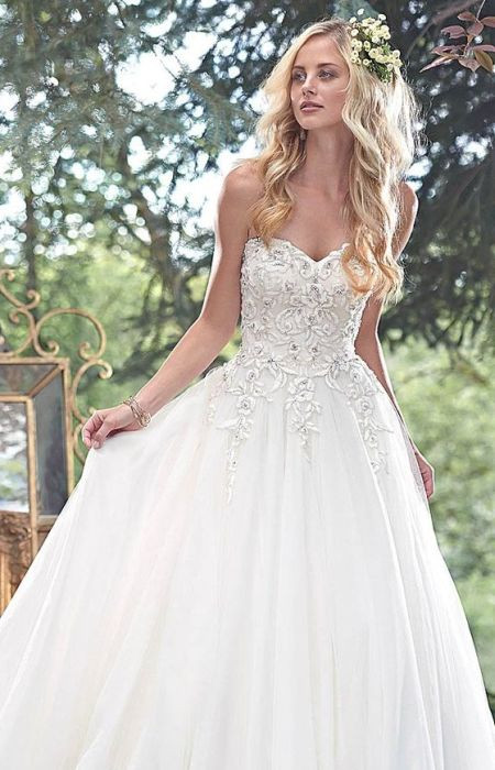 Wedding Dress Styles For Short Brides
 73 Unique Wedding Hairstyles For Different Necklines 2017