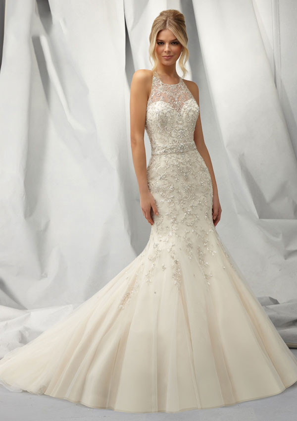 Wedding Dress Styles For Short Brides
 Choosing Wedding Dresses For The Special Occasion Yours