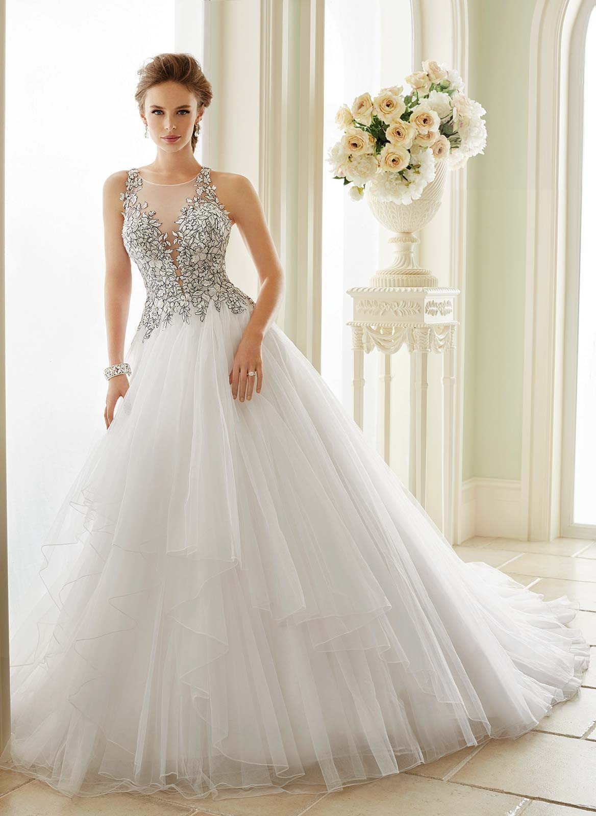 Wedding Dress Styles For Short Brides
 Color and Texture are incorporated in many wedding dress