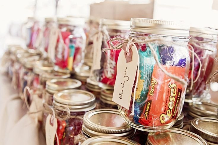 Wedding Favor Candy
 10 Favors For A Rustic Wedding
