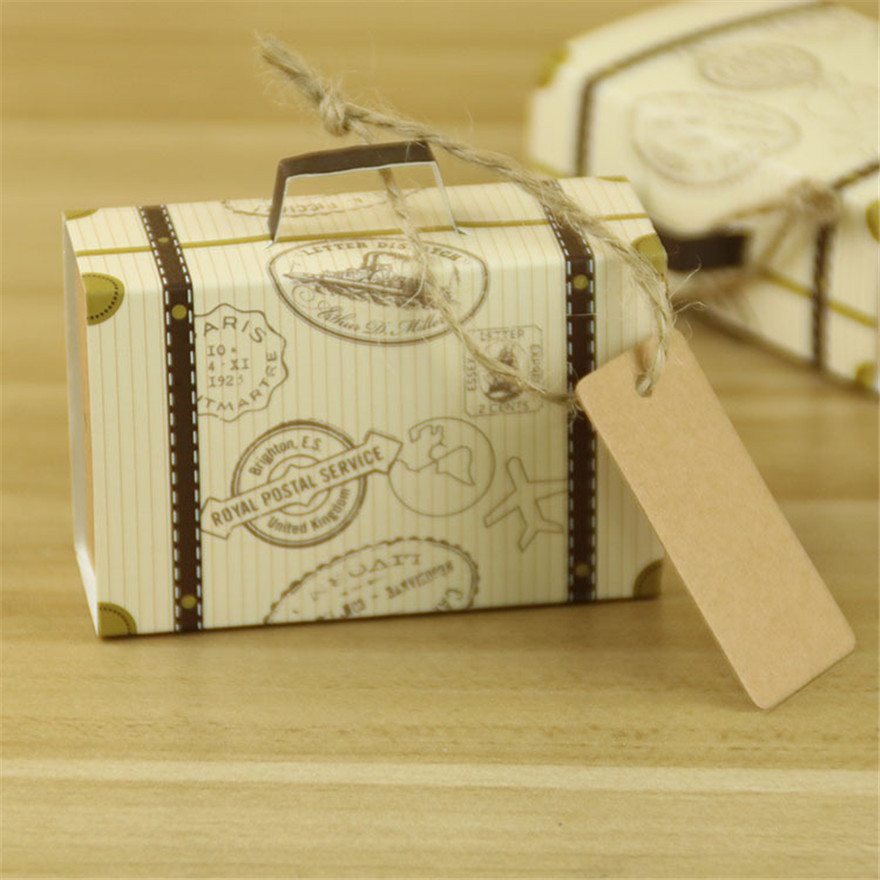 Wedding Favors Wholesale
 Wholesale 200pcs Kraft Paper Trunk Candy Box With Gift Tag