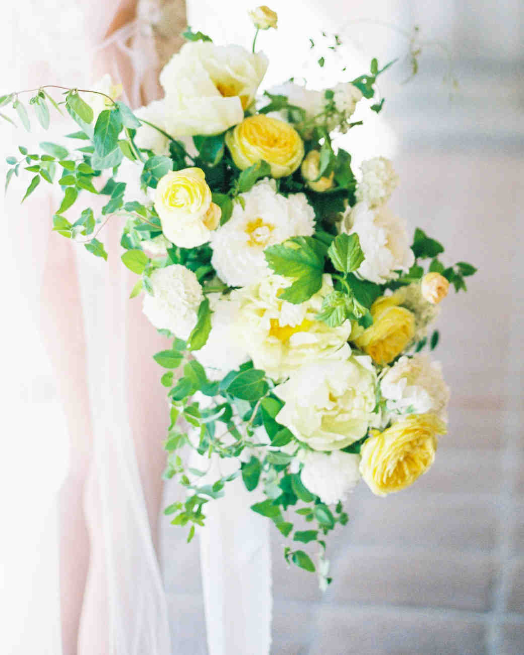 Wedding Flower Pictures
 52 Ideas for Your Spring Wedding Bouquet