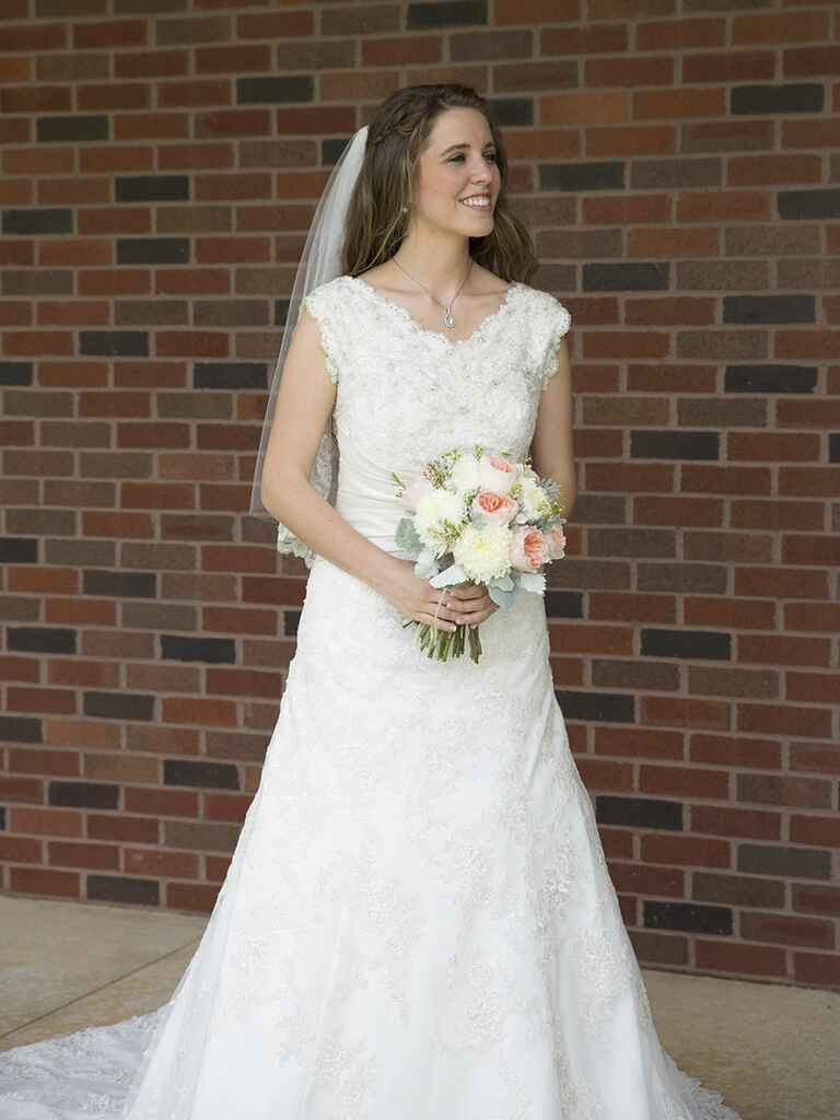 Wedding Gown Images
 Jill Duggar’s Wedding Dress Get the Look